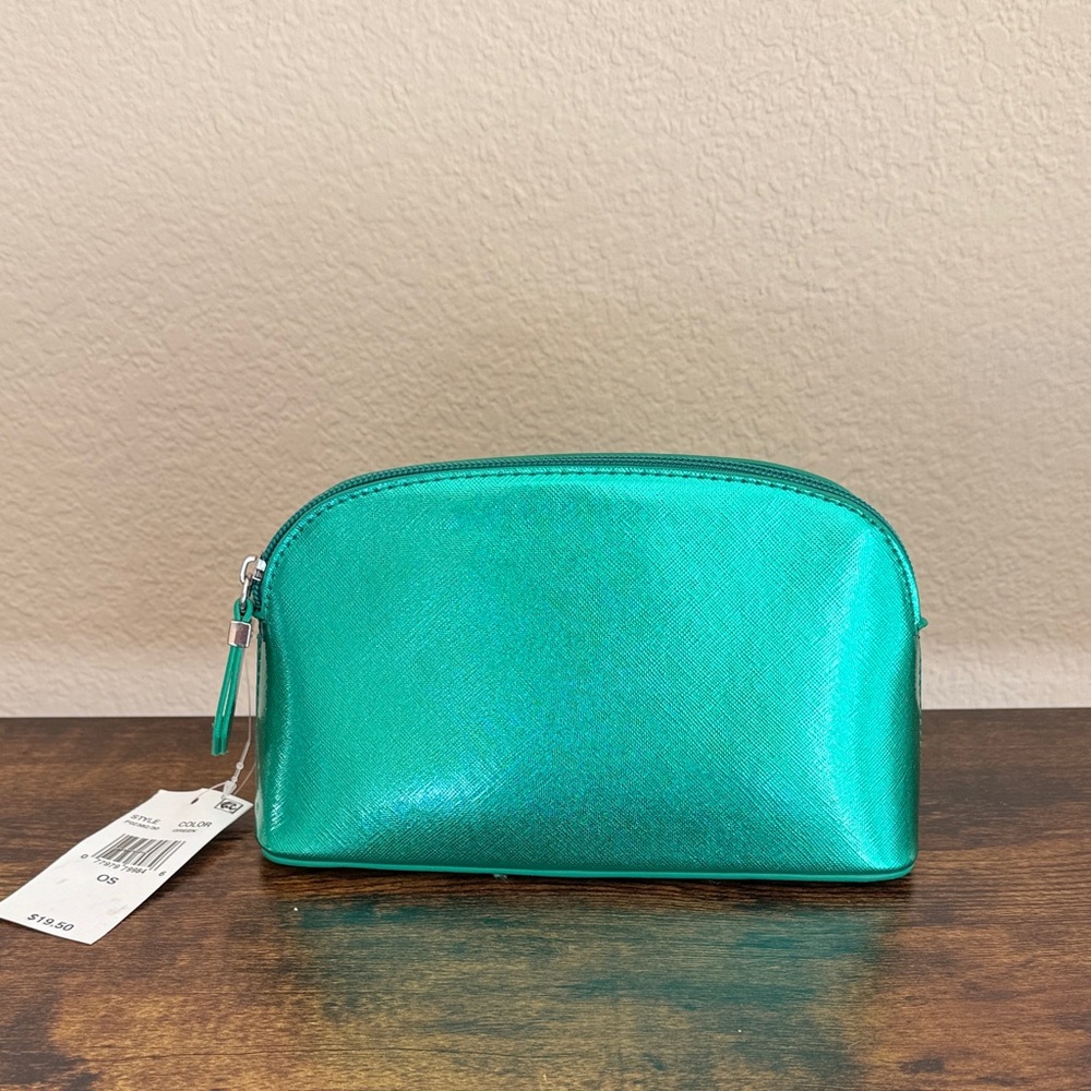 Stella & Max Green Zip Around Cosmetic Pouch